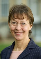 Barbara Thiel